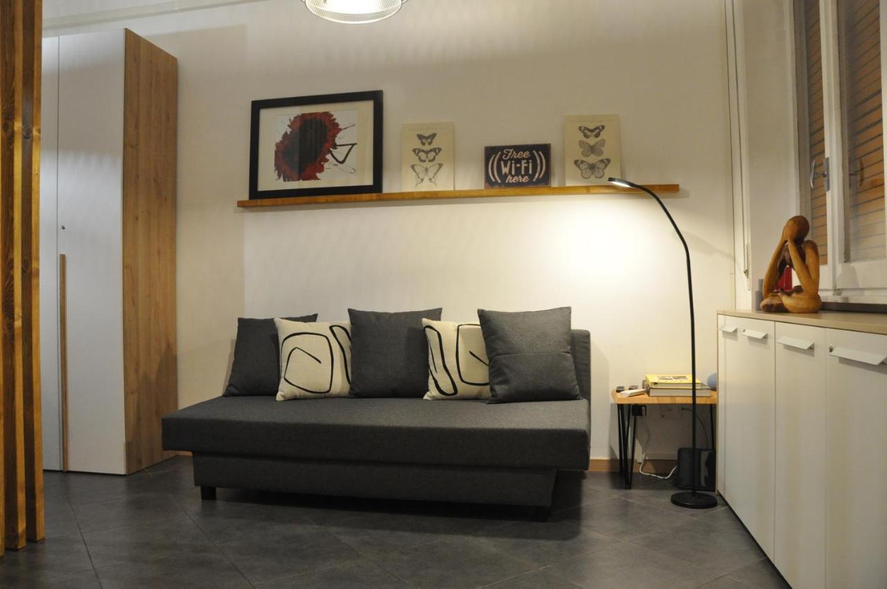 C - Design Bilo -m3- 8 Min Dal Duomo Apartment Mailand